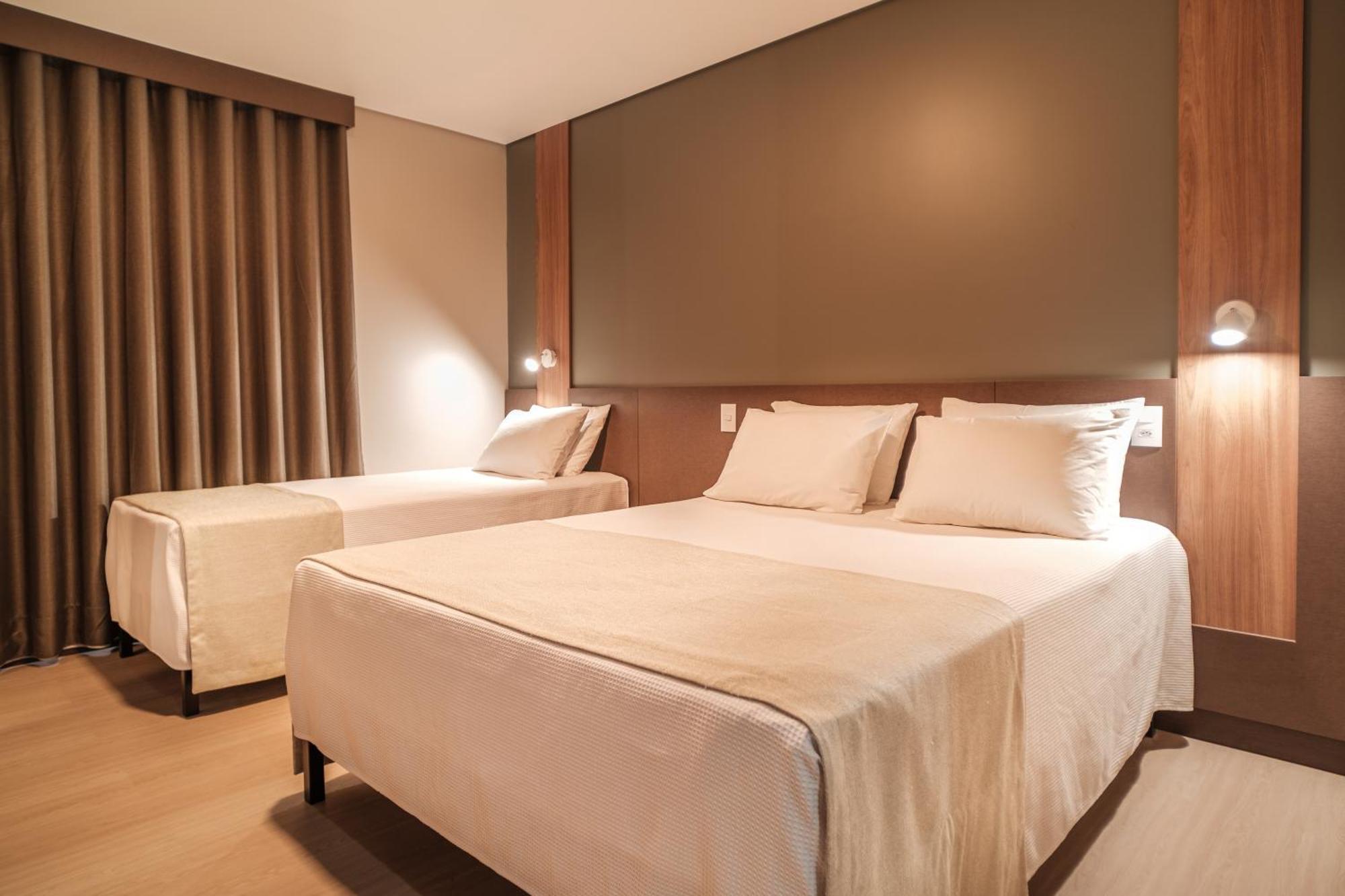 Bello Hotel Толедо Экстерьер фото