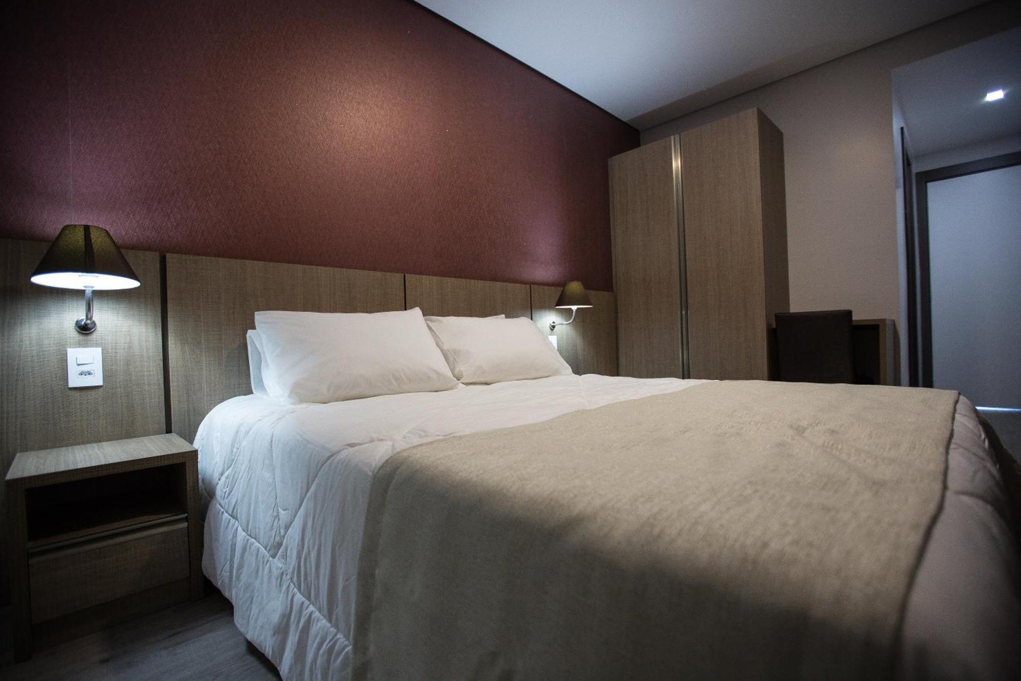Bello Hotel Толедо Экстерьер фото