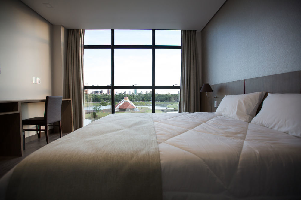 Bello Hotel Толедо Экстерьер фото